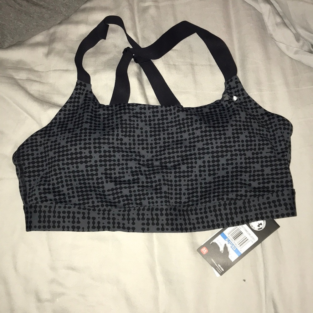 sports bra